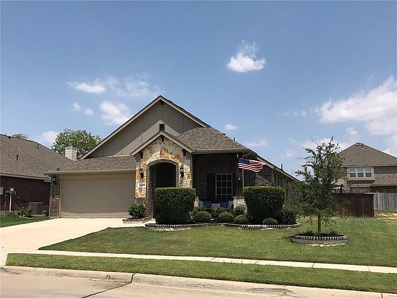 2nd image of 2309 Gregory Creek Dr