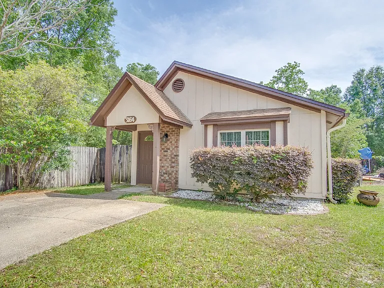 3164 Cedarwood Village Ln — Photo 3