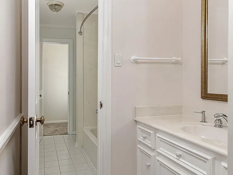 7159 Kingston Cove Ln — Photo 20