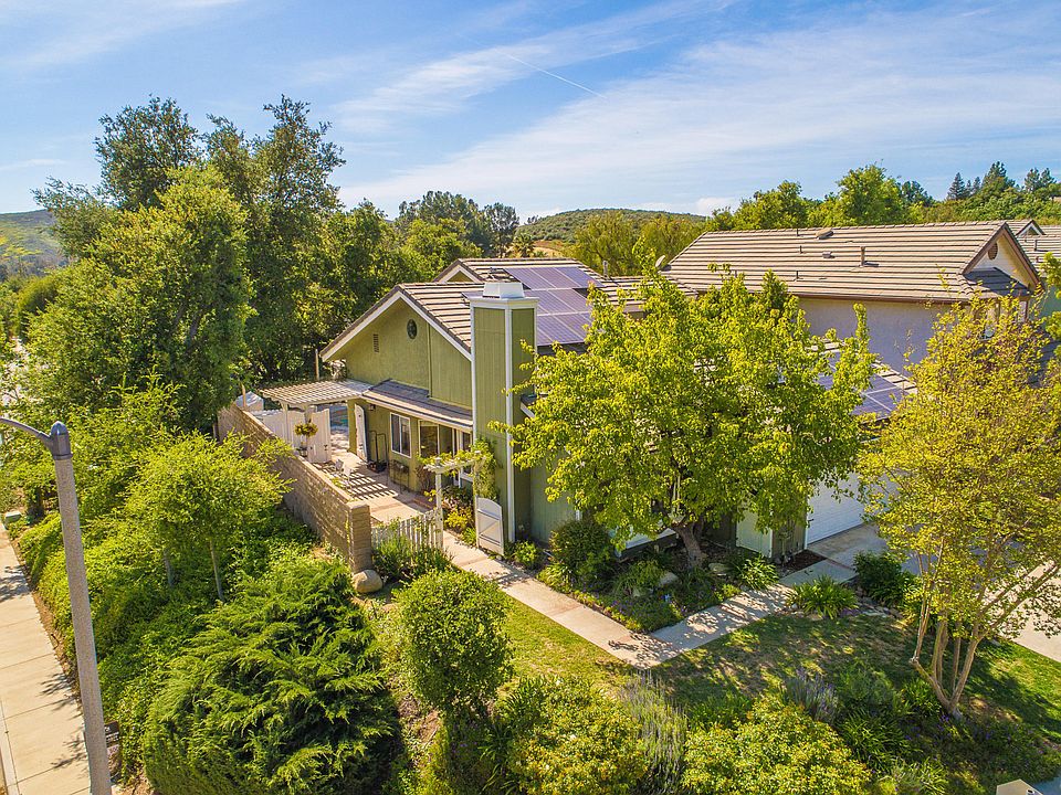 1st image of 407 N View Park Ct