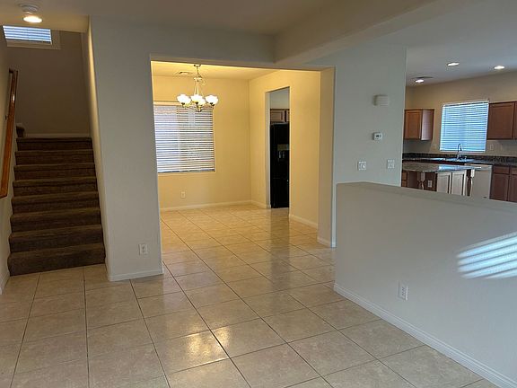 4th image of 106 Augusta Course Ave