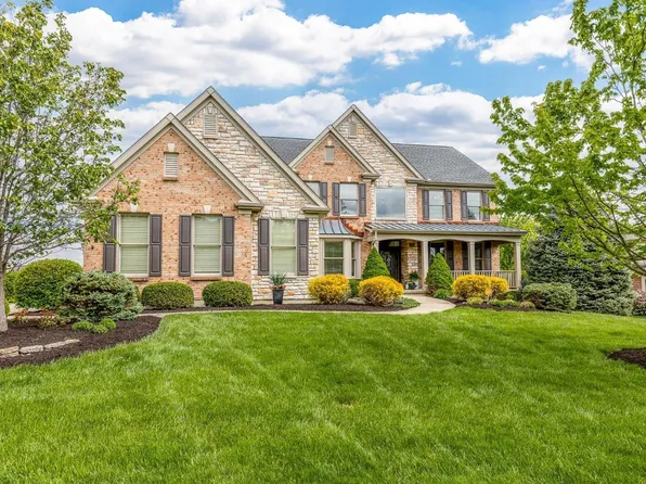 7982 Meadowcreek Dr, Cincinnati, OH 45244