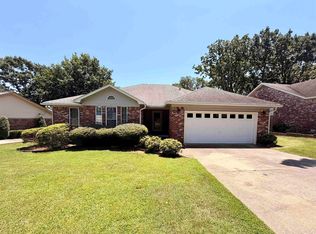 56 Ridgewell Rd, Sherwood, AR 72120