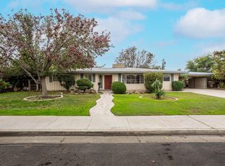 8309 Hall Rd, Lamont, CA 93241