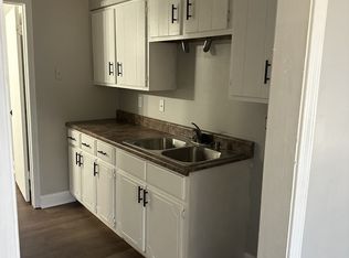 1069 Wallace Rd #4, Jackson, TN 38305