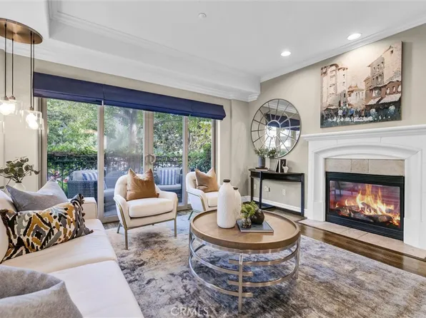 1741 S Bentley Ave APT 1, Los Angeles, CA 90025