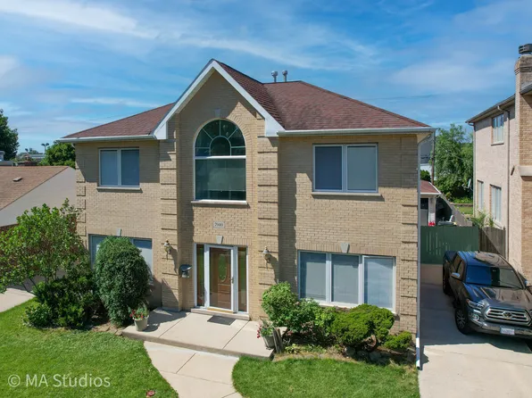7940 N Oketo Ave, Niles, IL 60714