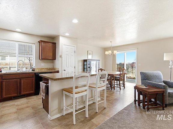 4th image of 13622 Orlando St