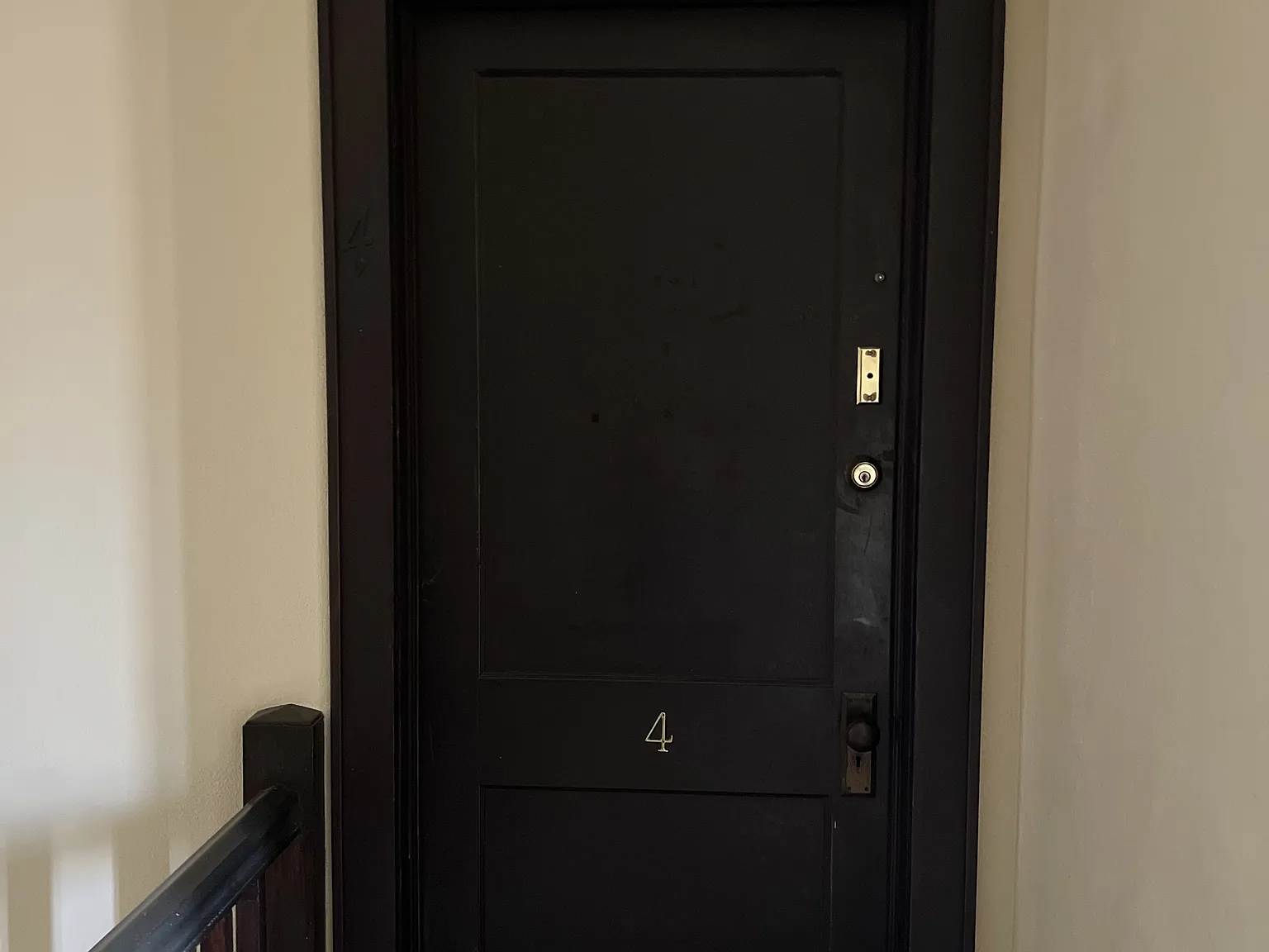 201 South Cravens Street - 4 — Photo 4