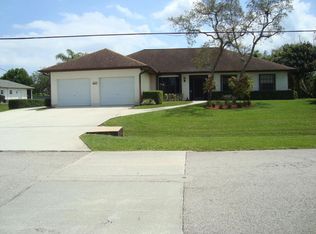 1682 SE Portillo Rd, Port Saint Lucie, FL 34952