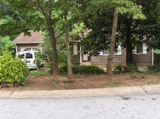 5270 Arrowind Rd, Lilburn, GA 30047