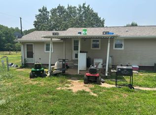 375 Berry Rd, Pelzer, SC 29669