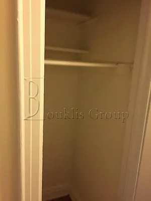 Rented by Bouklis Group | media 10