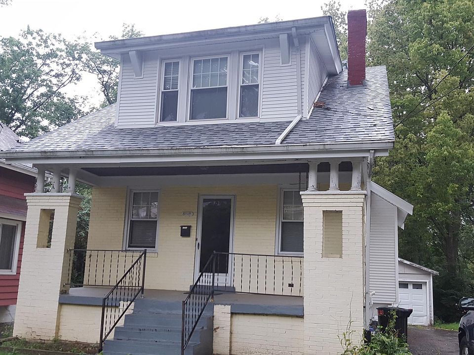 1st image of 2524 Lysle Ln