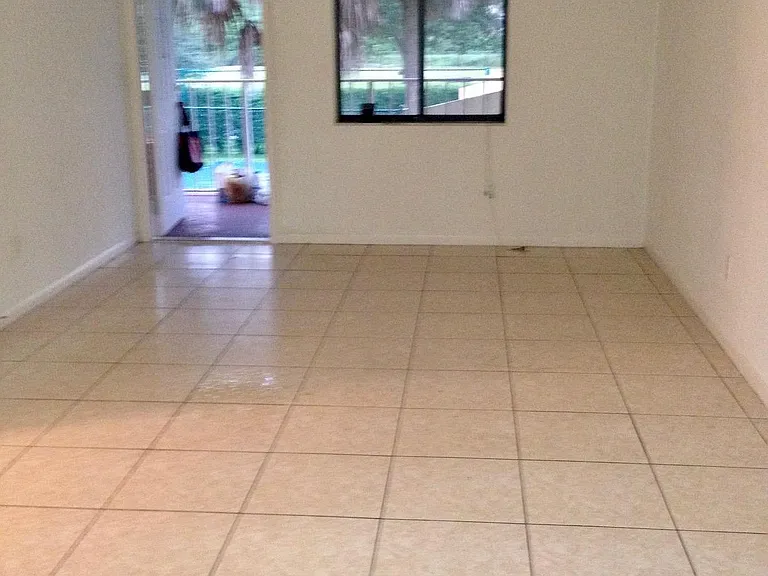6021 10th Ave N #112 — Photo 4