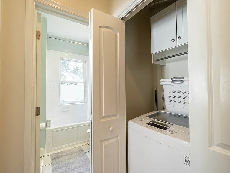 904 Webster St NW — Photo 23