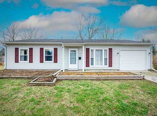 1818 Sharon St, Warsaw, IN 46580