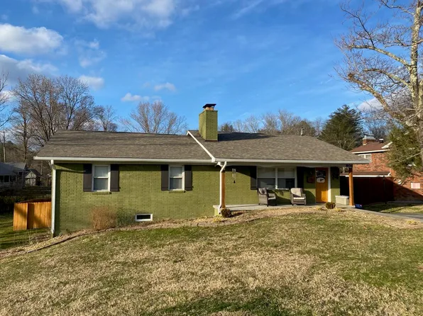 806 Cirencester Ave, Middlesboro, KY 40965