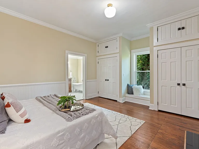402 S Chester St — Photo 13