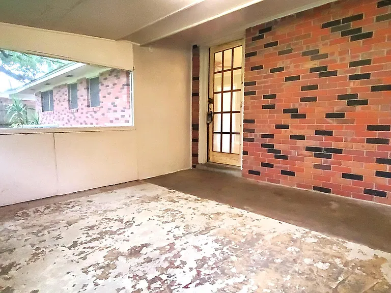 6249 Tennyson Dr — Photo 15