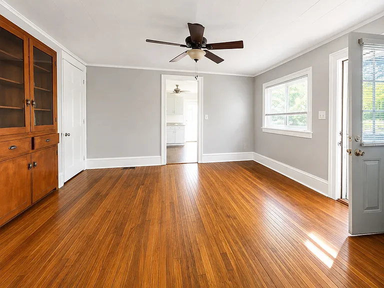 1207 Central Ave #1 — Photo 4