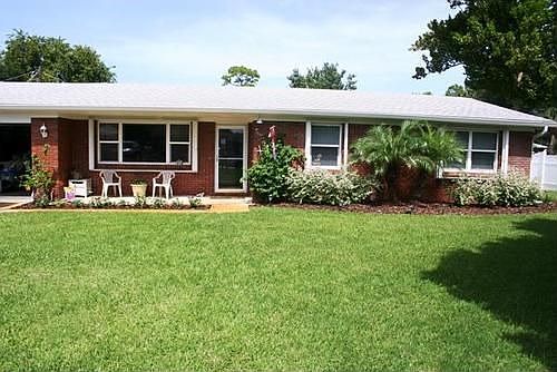 1st image of 353 Wilmette Cir