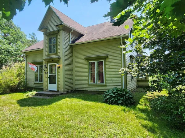 2878 Highway 201, Tupperville, NS B0S 1C0