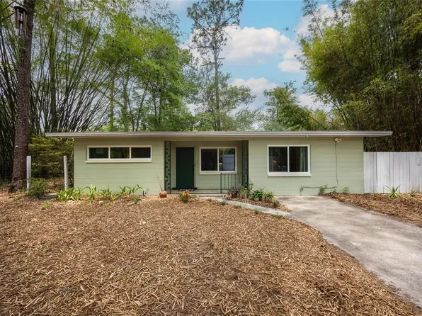 1304 NE 16th Pl, Gainesville, FL 32609