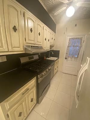 4th image of 1071 86th St #1