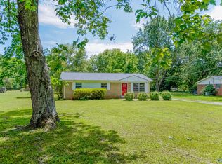 156 Dixon Rd, Hazel Green, AL 35750