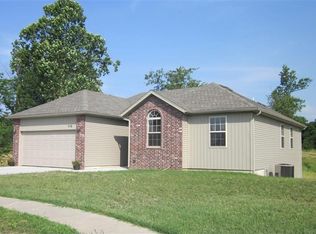 1183 S Jaylin Ave, Springfield, MO 65802