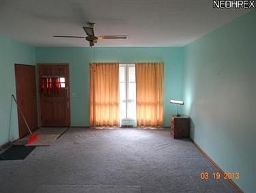 3rd image of 421 Hawthorne St