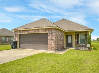 8916 Rue Blanc, Abbeville, LA 70510