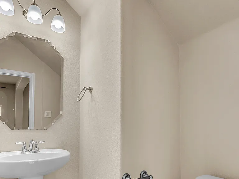 12836 Palancar Dr — Photo 17