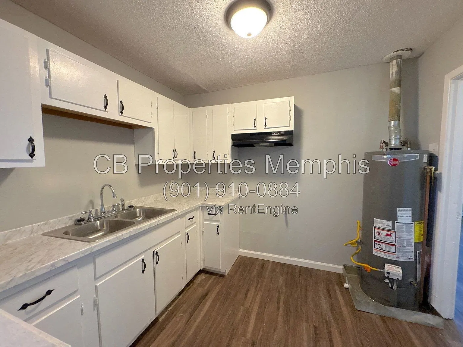 3 bed, 1.0 bath, 972 sqft, $925 — Photo 2
