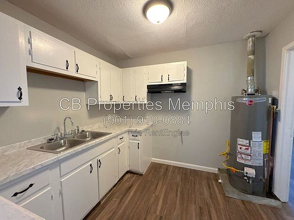 2nd image of 3177 Millwood Rd