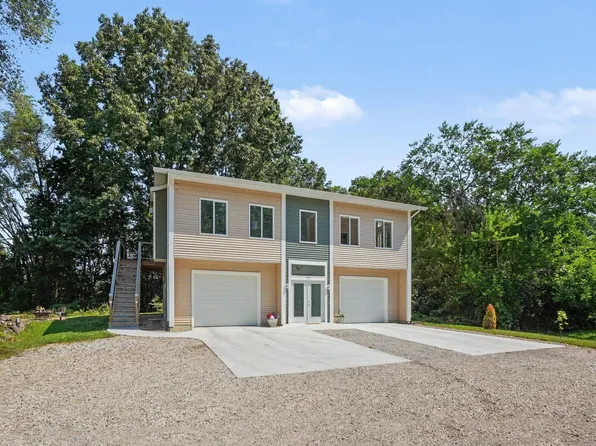 737 Ottawa Beach Rd, Holland, MI 49424