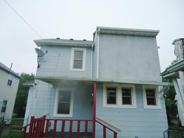 2nd image of 4437 Burnham Ave
