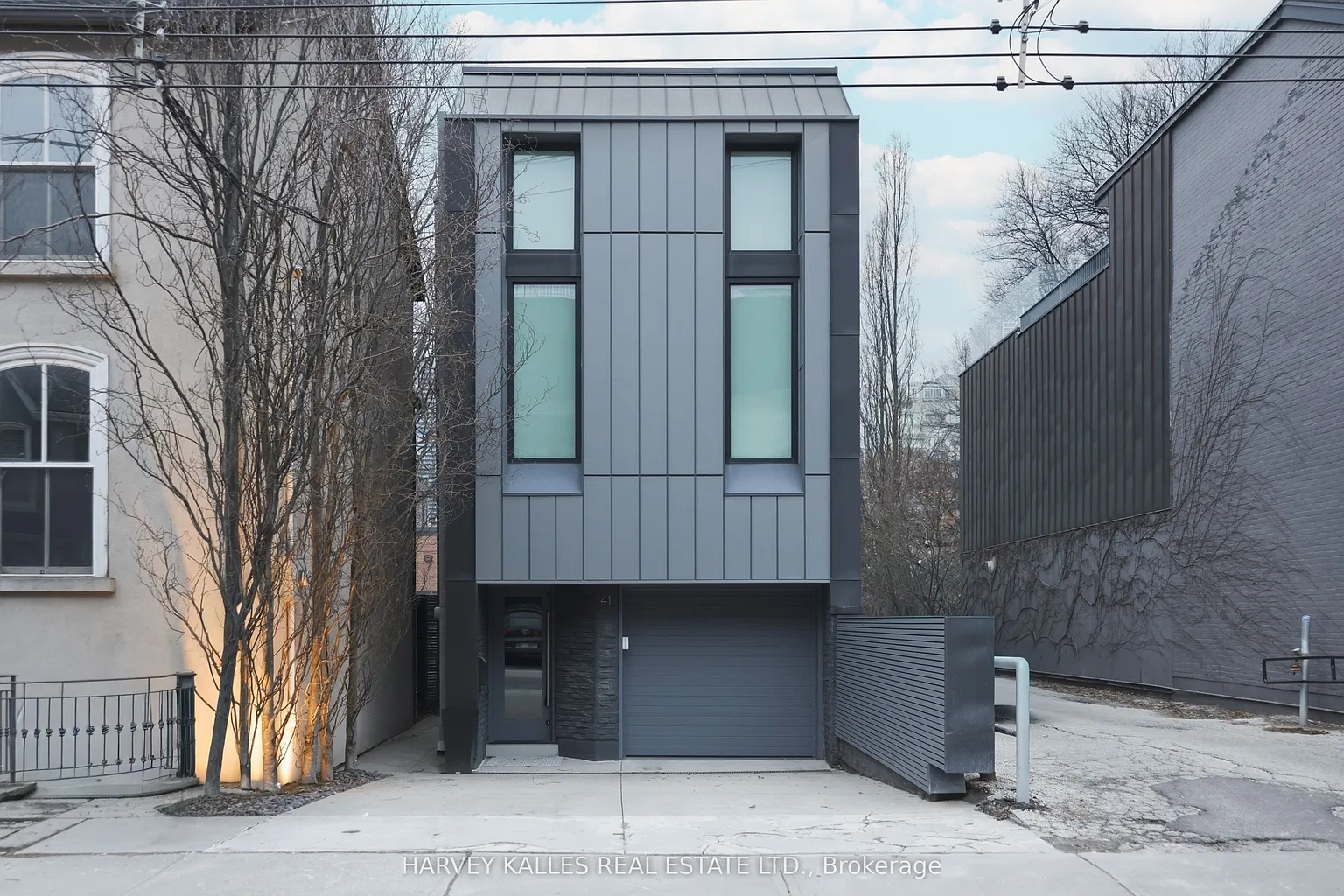 41 Berryman St photo 1