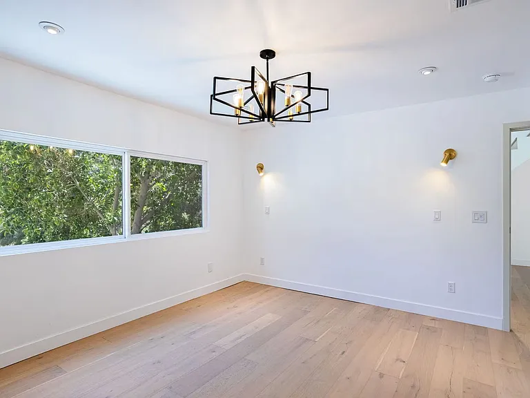 2869 Turnbull Canyon Rd — Photo 10