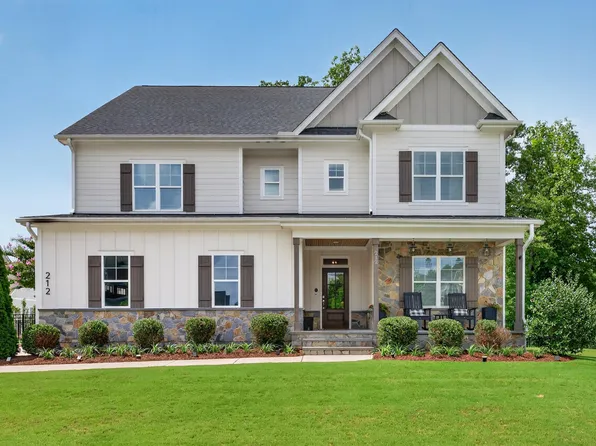 212 Utley Bluffs Dr, Holly Springs, NC 27540