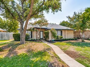 7614 Beverly Dr, Rowlett, TX 75089