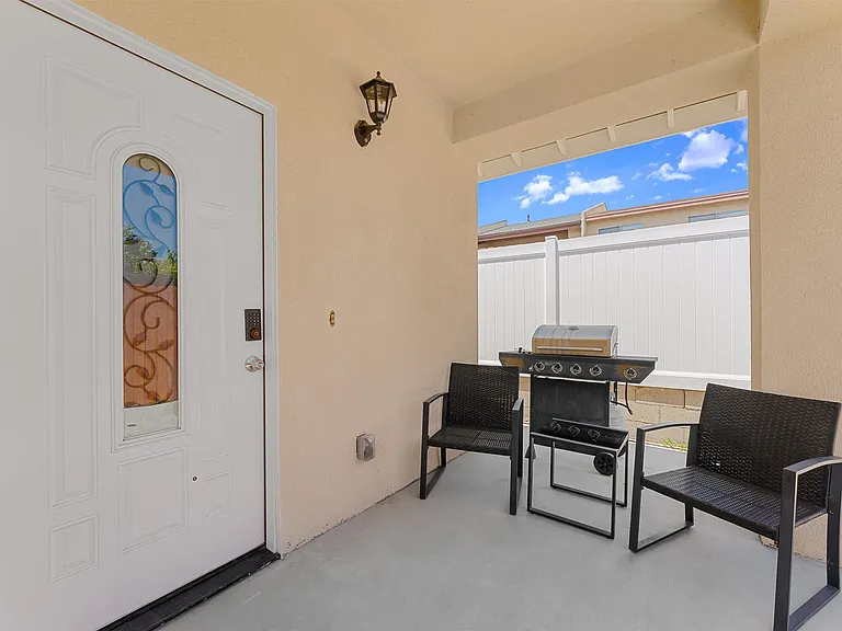 8605 Amy Ave — Photo 5