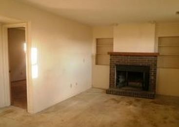 3rd image of 6703 Berwick Dr