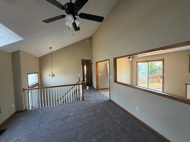 Willow Dr — Photo 5