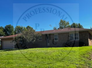 1924 S Westwood Ave, Springfield, MO 65807