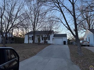 1909 SE Illinois Ave, Topeka, KS 66607