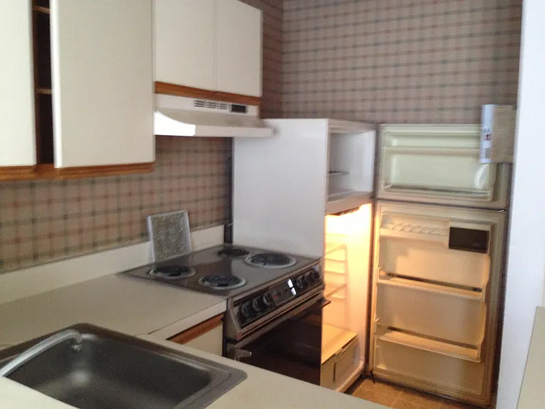 1600 Park Cir #211 — Photo 4