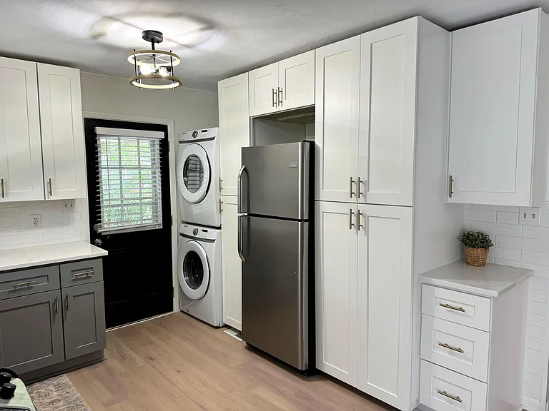 449 Lynhurst Dr — Photo 12