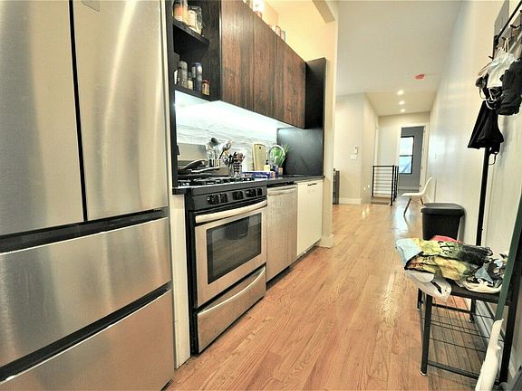 2nd image of 43 Mac Donough St #2A